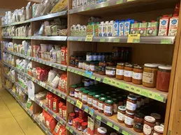 54-biocoop-mende-la-claire-fontaine-magasin-bio-epicerie-cremerie-tomate.webp