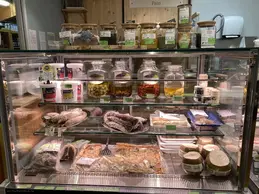 54-biocoop-mende-la-claire-fontaine-magasin-bio-epicerie-traiteur-frais-charcuterie.webp