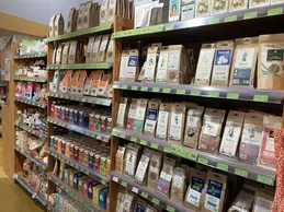 54-biocoop-mende-la-claire-fontaine-magasin-bio-the-commerce-equitable-epicerie.webp
